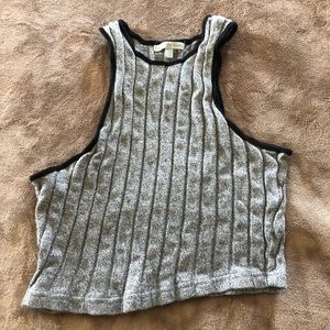 Charlotte Russe grey sleeveless crop top sz Small
